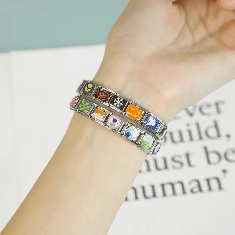 Charm Italiano Plano - Colección Gráfica y Celebración (Patrón Ajedrezado)