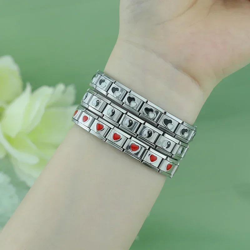 Full Base Bracelet - Continuous Heart Link (Silver Plated Steel)