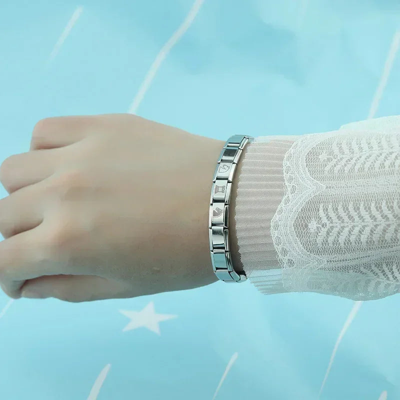 Flat Italian Charm - Chess, Games and Messages Collection (Girl Power)