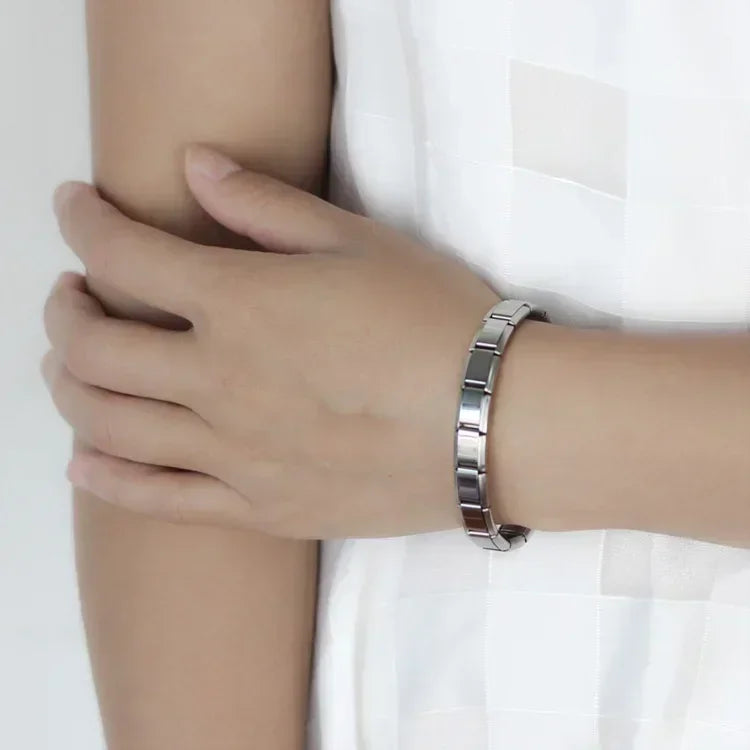 Complete Base Bracelet - Link with a Touch of Color (Minimalist Design)