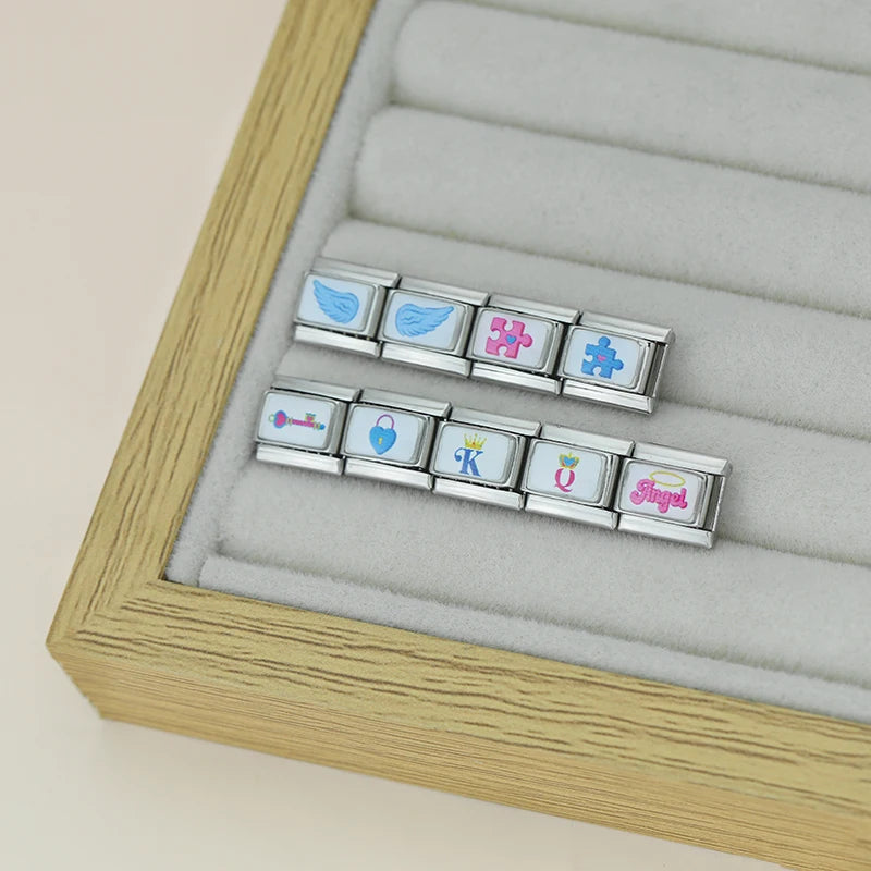 Charm Italiano Link - Colección "Parejas y Conexión": Puzzle, Llave y Coronas (Acero Esmaltado)